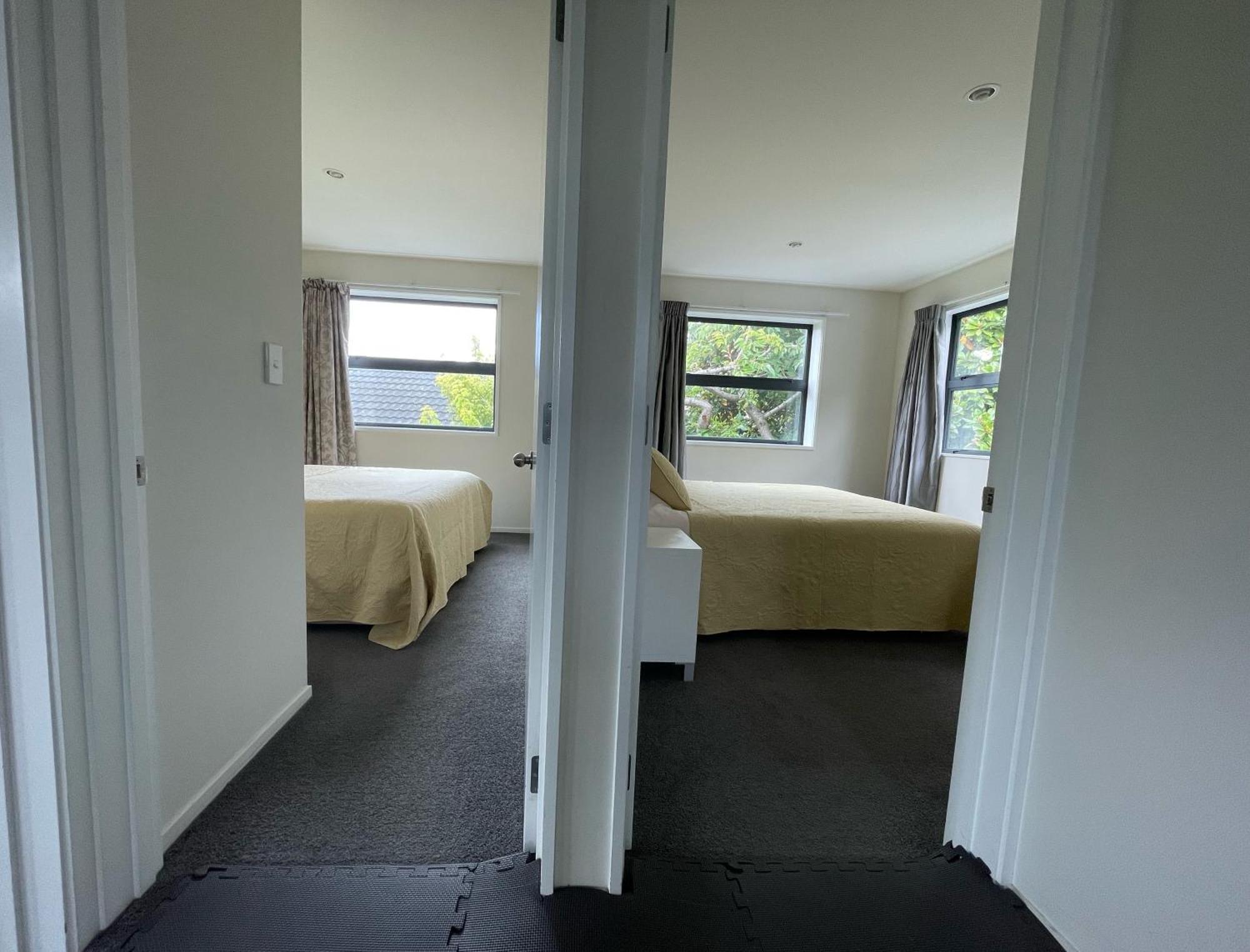 Quiet, New, Sunny Cnzhouse On Upstairs Near Cbd Apartment Крайстчърч Екстериор снимка